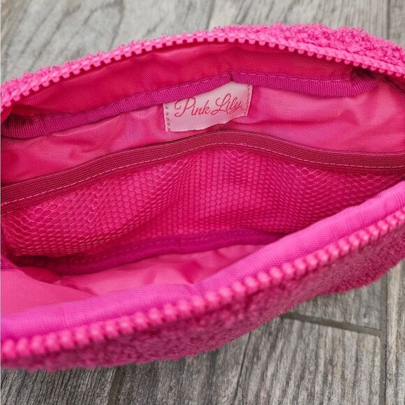 Pink Lily Barbie Pink Faux Fur Belt Bag - Picture 12 of 15